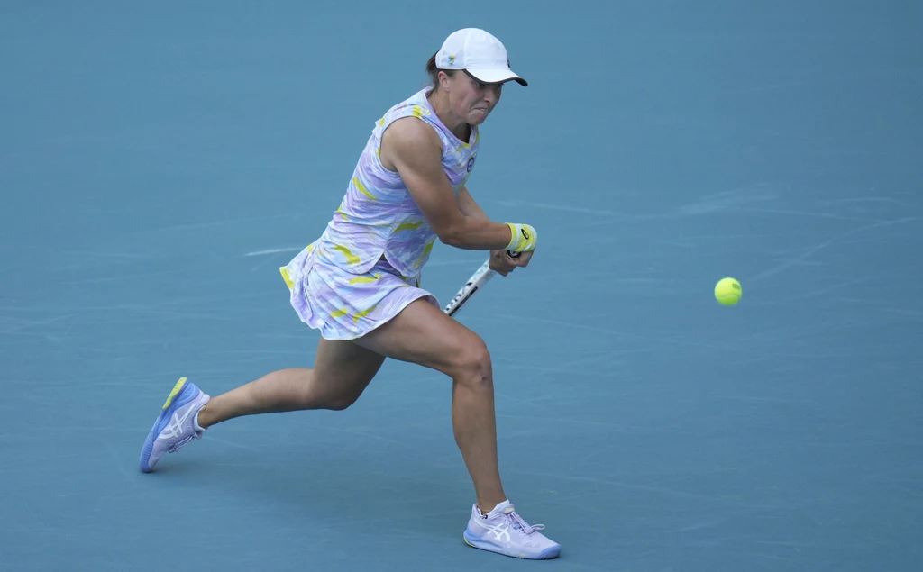 Tenis. Świątek - Pegula. Transmisja tv online live stream.
Gdzie oglądać półfinał WTA w Miami? Na zdjęciu Iga Świątek Tenis. Świątek - Pegula. Transmisja tv online live stream.
Gdzie oglądać półfinał WTA w Miami? Na zdjęciu Iga Świątek