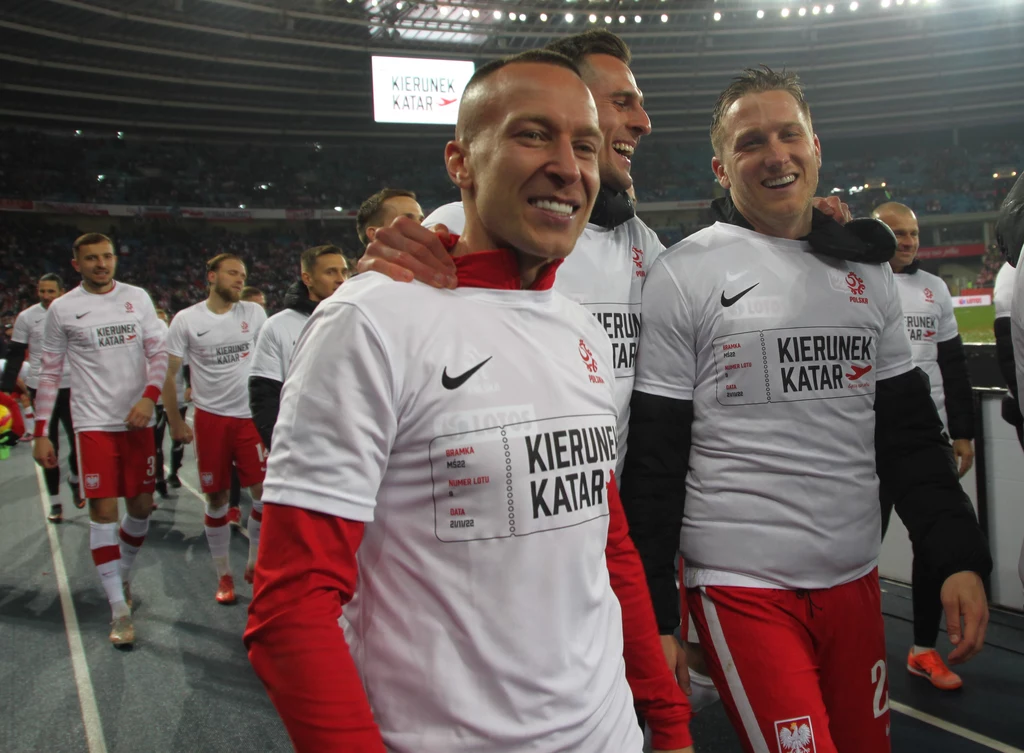 Wielka radość piłkarzy reprezentacji Polski po zwycięstwie nad Szwecją Wielka radość piłkarzy reprezentacji Polski po zwycięstwie nad Szwecją