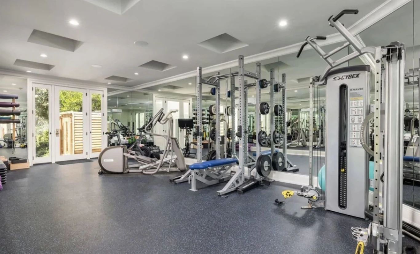 Siłownia, z której przez ostatnie lata korzystała Katy Perry i jej mąż Orlando Bloom. Siłownia, z której przez ostatnie lata korzystała Katy Perry i jej mąż Orlando Bloom.