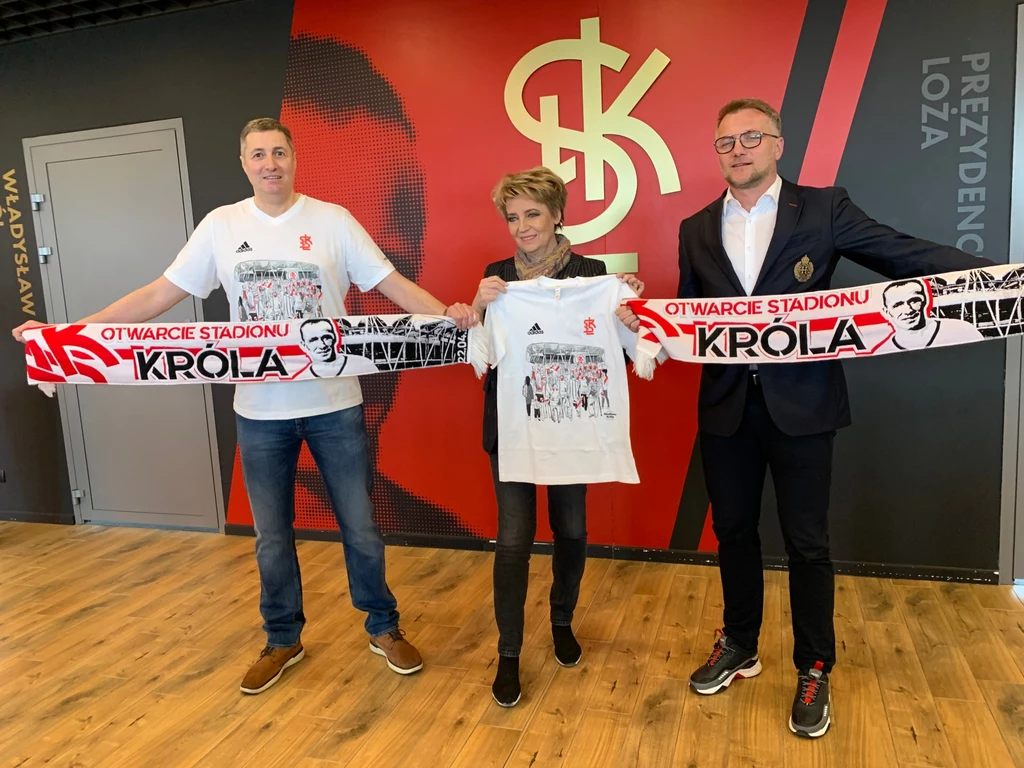 Artur Partyka, Hanna Zdanowska i Toamsz Salski (z prawej) Artur Partyka, Hanna Zdanowska i Toamsz Salski (z prawej)