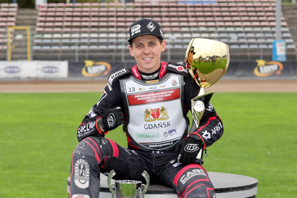 Oskar Fajfer Oskar Fajfer