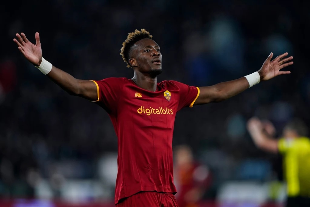 Tammy Abraham ma być jednym z celów Manchesteru United. AS Roma nie da sobie jednak tak łatwo wyrwać swojej gwiazdy Tammy Abraham ma być jednym z celów Manchesteru United. AS Roma nie da sobie jednak tak łatwo wyrwać swojej gwiazdy
