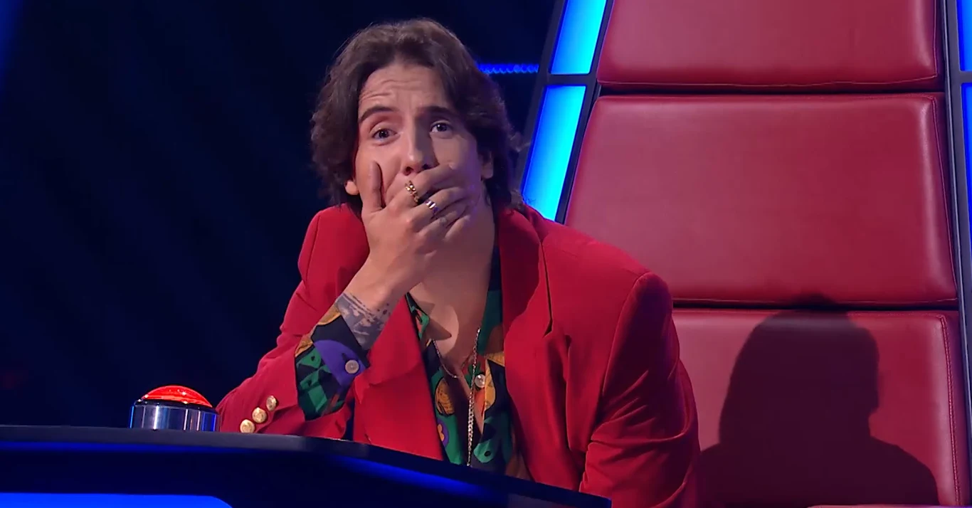 Dawid Kwiatkowski nie krył wzruszenia i zaskoczenia bitwą w "The Voice Kids" Dawid Kwiatkowski nie krył wzruszenia i zaskoczenia bitwą w "The Voice Kids"