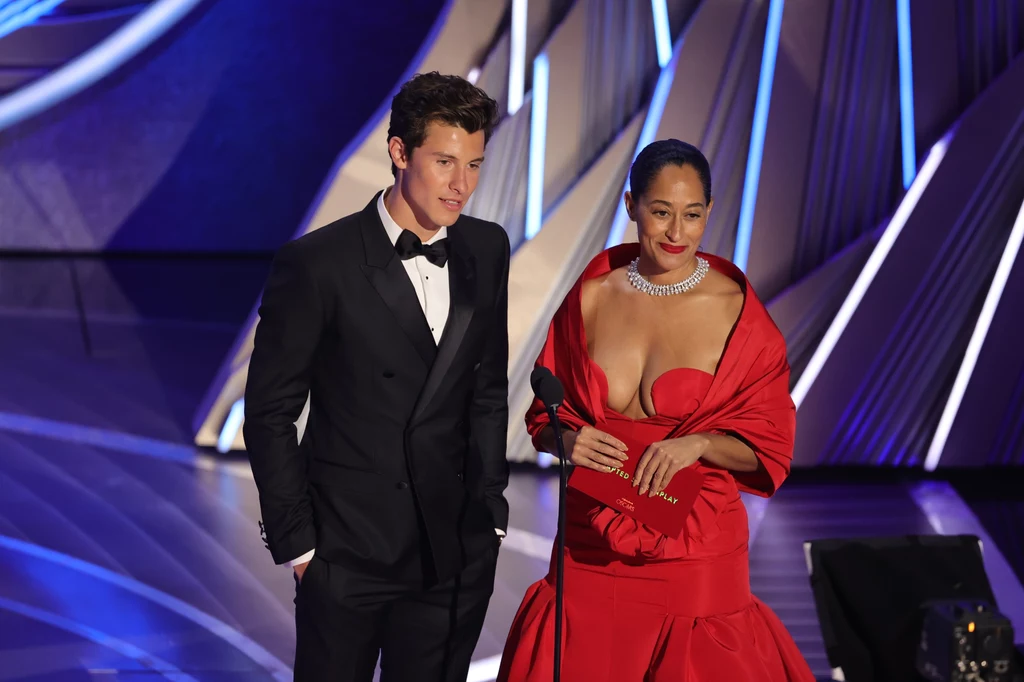 Shawn Mendes i Tracee Ellis Ross na gali rozdania Oscarów - 27 marca 2022 r.