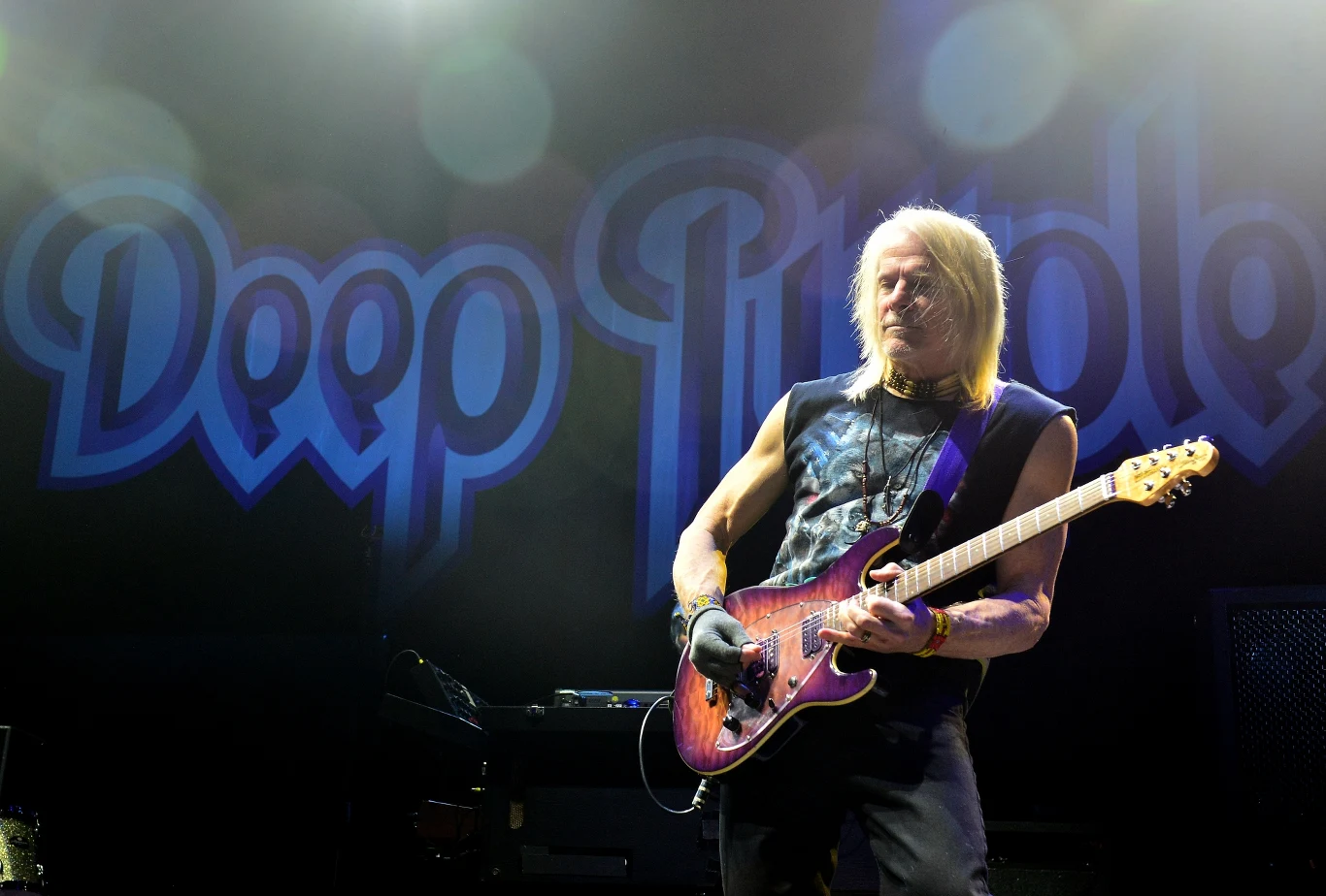 Steve Morse przestaje koncertować z zespołem. Przyczyną jest choroba jego żony Steve Morse przestaje koncertować z zespołem. Przyczyną jest choroba jego żony
