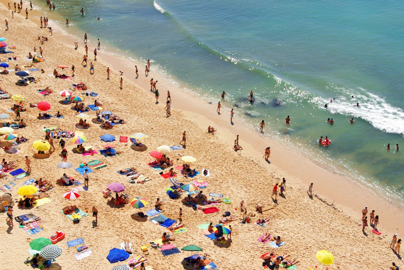 Dlaczego turyści zabierają na plaże w Chorwacji ocet? Dlaczego turyści zabierają na plaże w Chorwacji ocet?