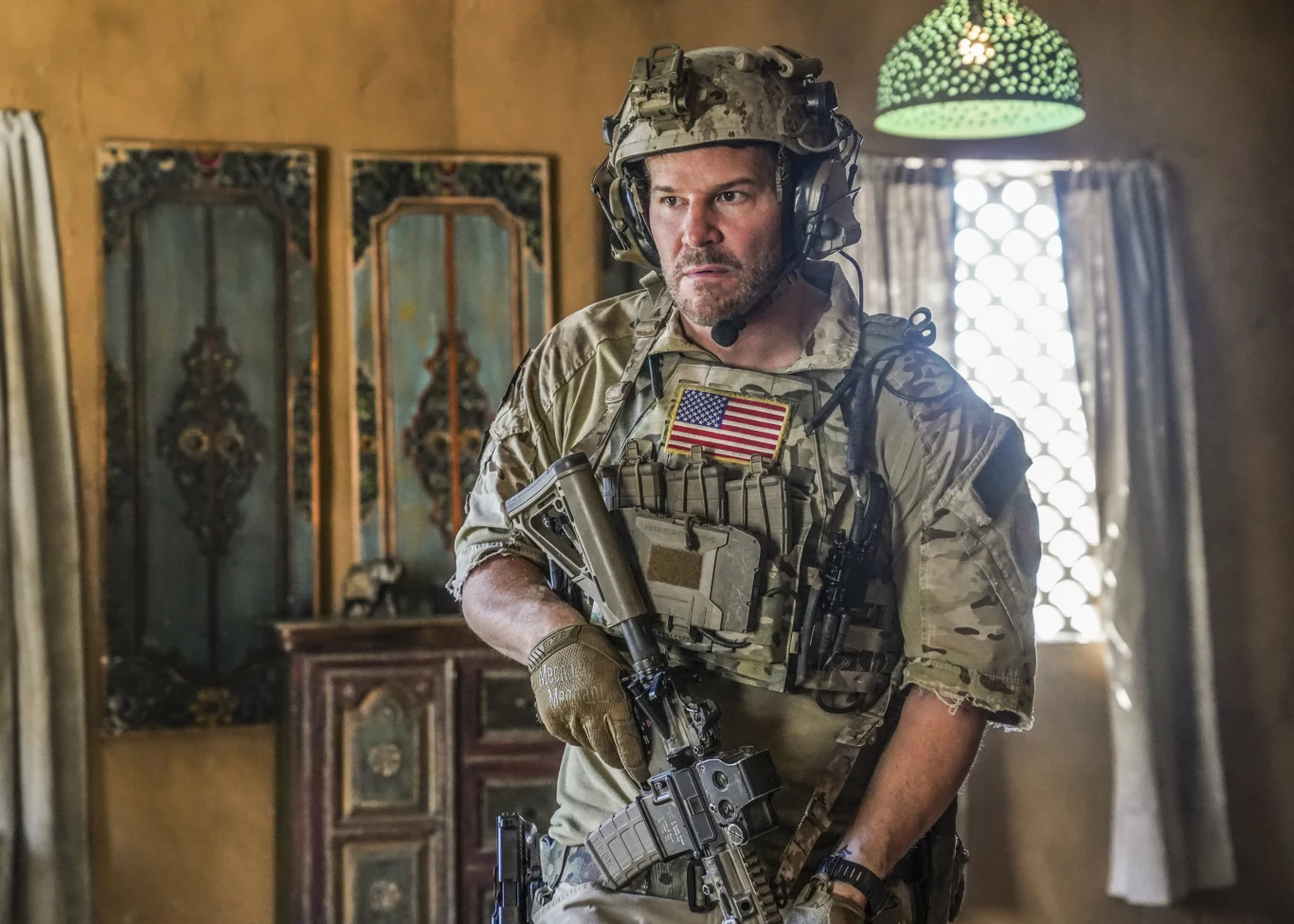 "SEAl Team": David Boreanaz (Jason Hayes)
