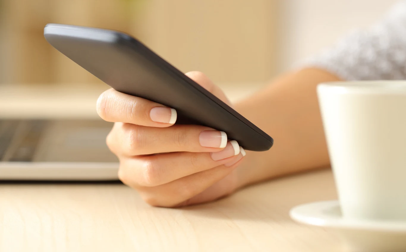 Nowa, smsowa metoda oszustów jest bardzo niebezpieczna