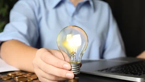 Ceny prądu w 2023 roku mają zostać zamrożone.