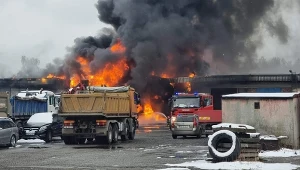 Świętochłowice. Pożar w bazie transportowej