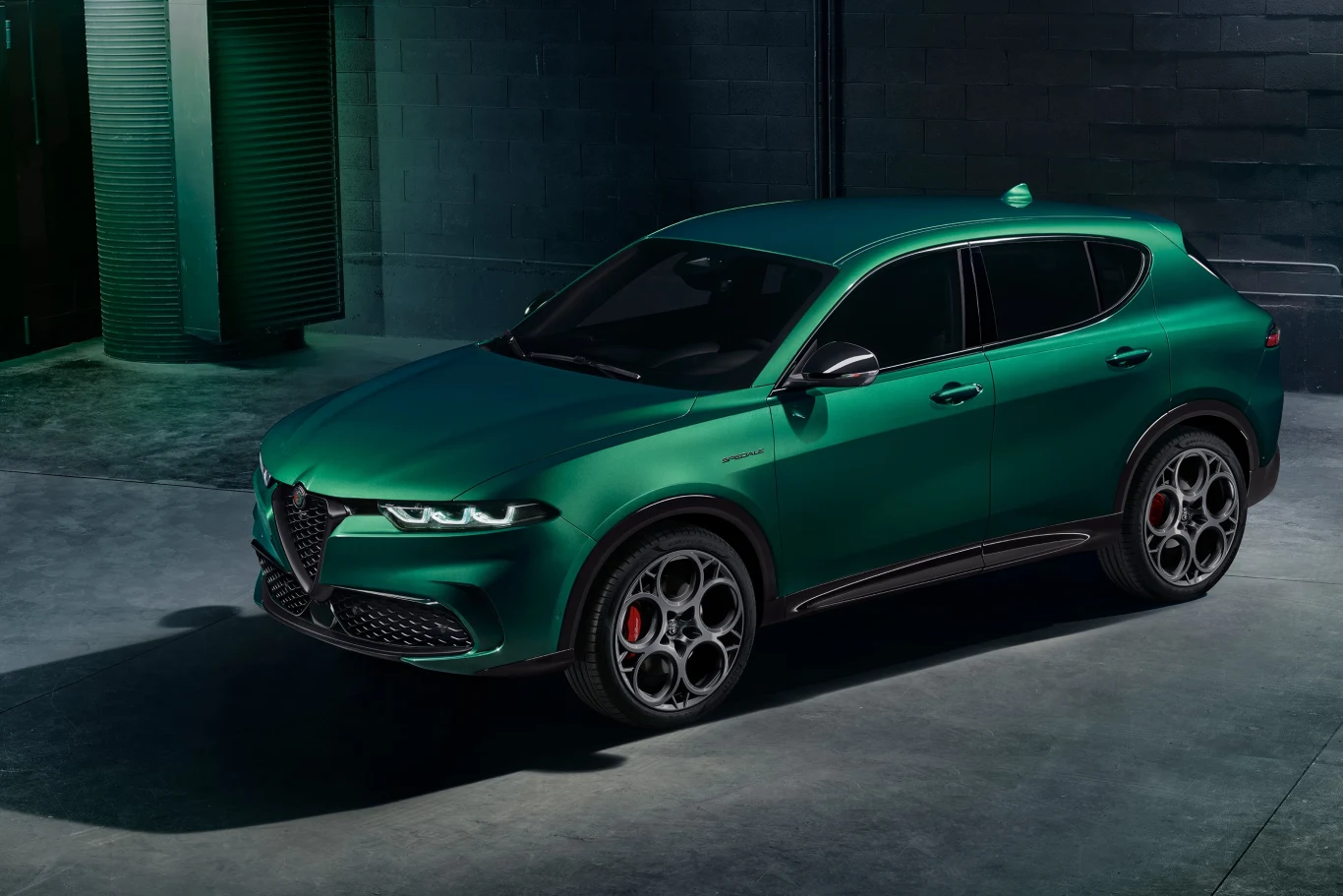 Alfa Romeo Tonale wycenione. Na polskim rynku cennik wersji Edizione Speciale zaczyna się od 180 000 złotych brutto Alfa Romeo Tonale wycenione. Na polskim rynku cennik wersji Edizione Speciale zaczyna się od 180 000 złotych brutto