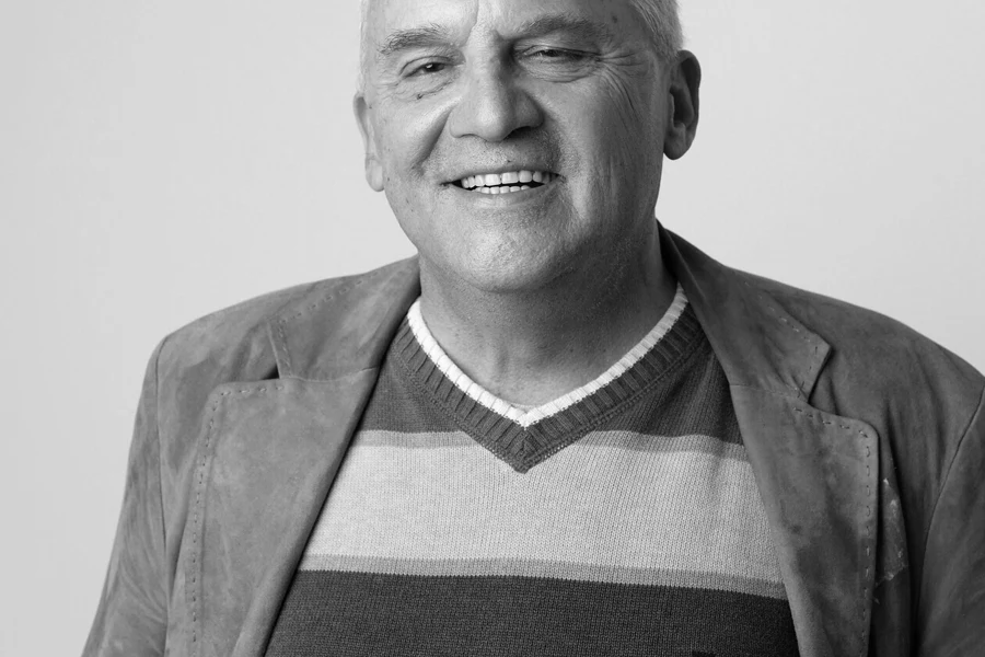 Jon Zaretsky John Zaritsky nie żyje. Znany dokumentalista i laureat Oscara miał 79 ...
