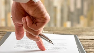 Wojna w Ukrainie unimożliwia realizację wielu umów handlowych. Zdj. ilustracyjne