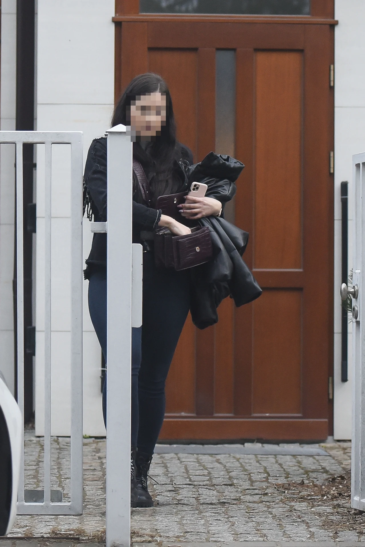 Tajemnicza towarzyszka Marcina Hakiela. Tajemnicza towarzyszka Marcina Hakiela.