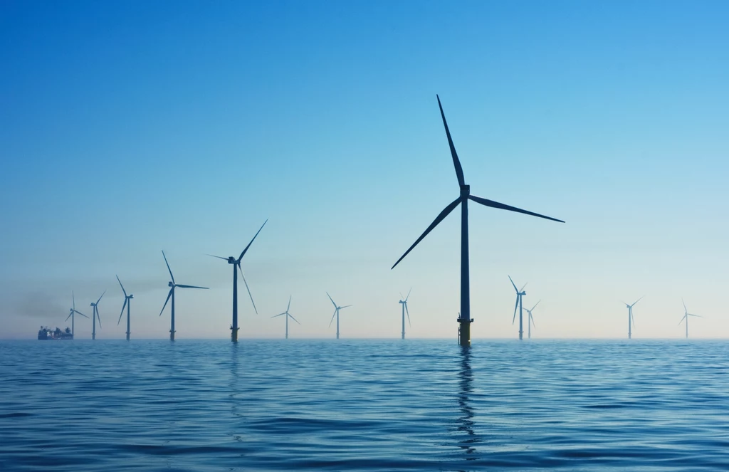 Farmy wiatrowe na morzu są bardzo istotnym elementem dekarbonizacji.