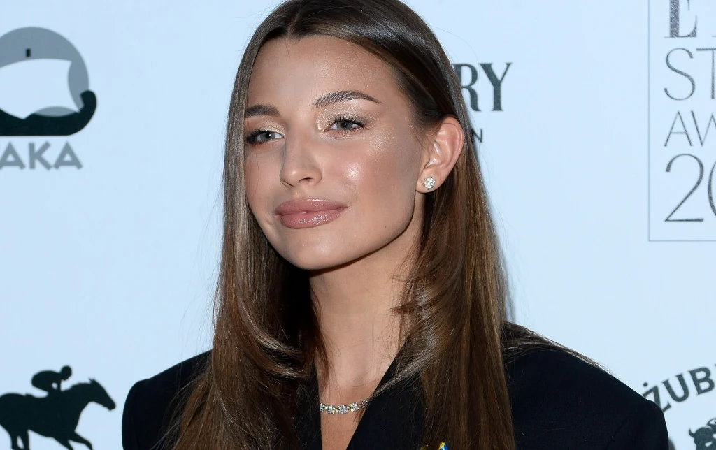 Julia Wieniawa Julia Wieniawa