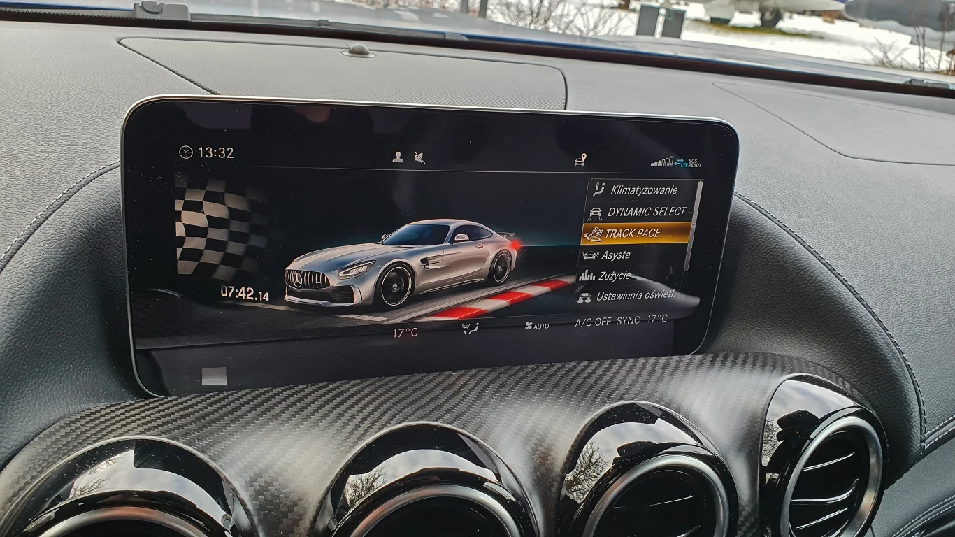 Mercedes-AMG GT R Mercedes-AMG GT R