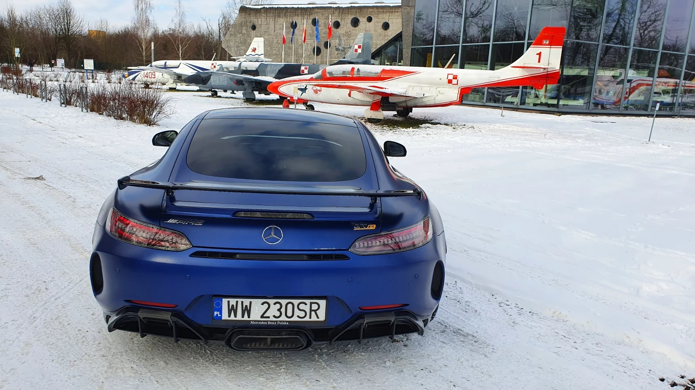 Mercedes-AMG GT R Mercedes-AMG GT R