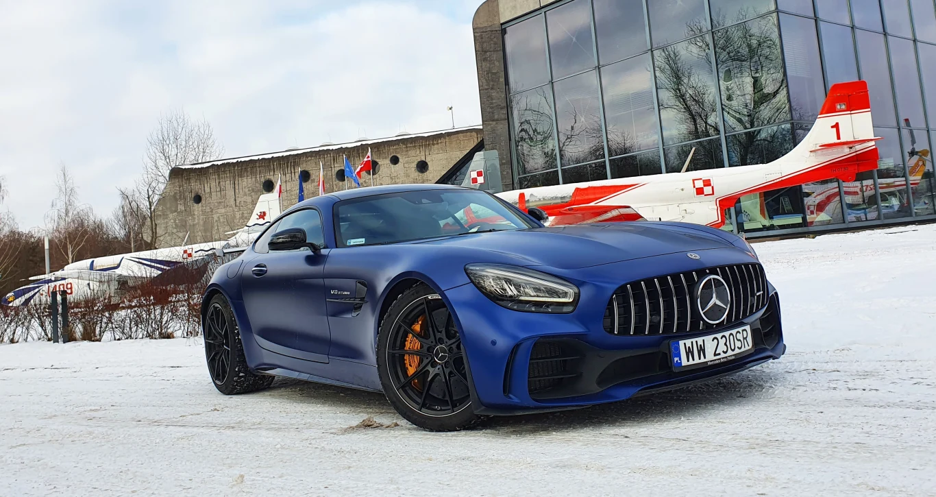 Mercedes-AMG GT R Mercedes-AMG GT R