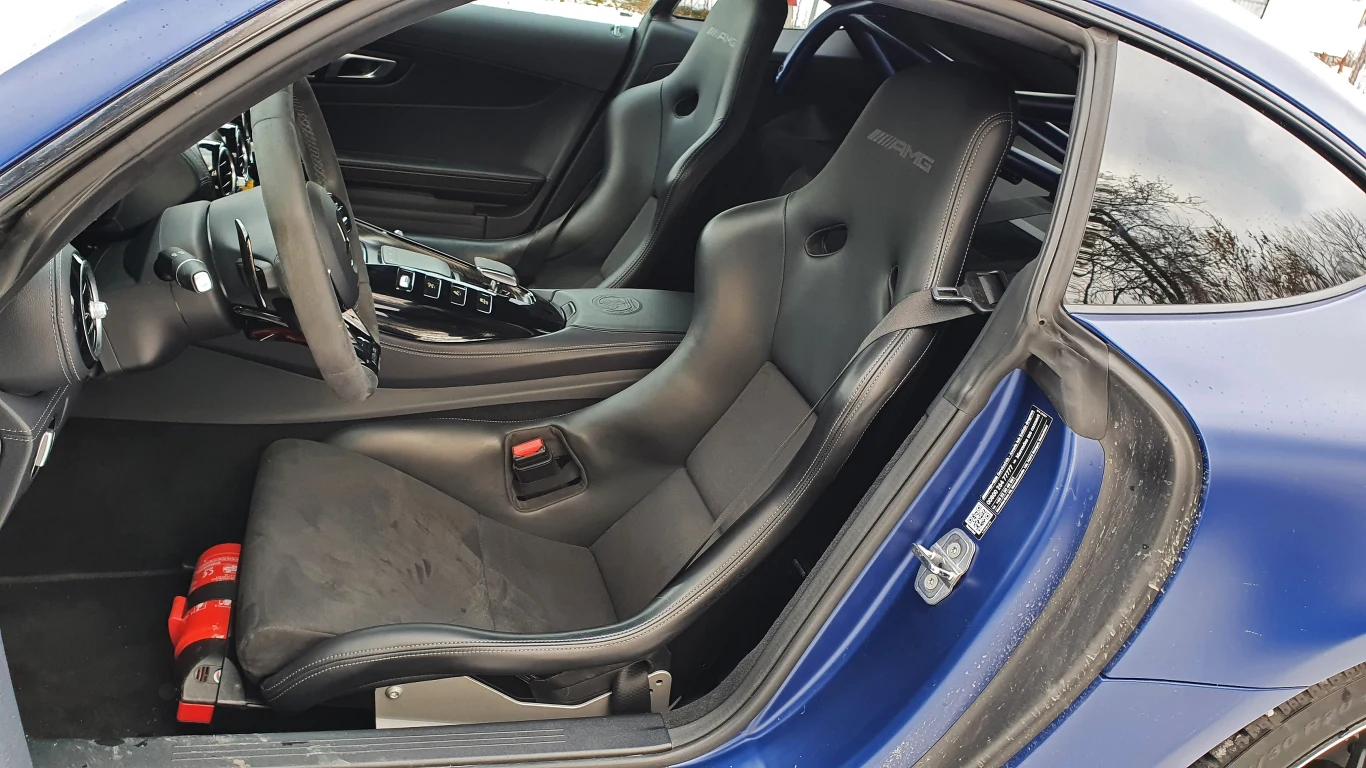 Mercedes-AMG GT R Mercedes-AMG GT R