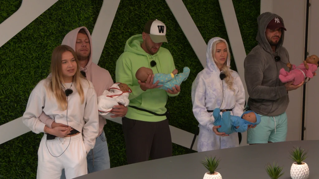 "Love Island. Wyspa Miłości" "Love Island. Wyspa Miłości"