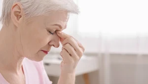 Mgła mózgowa, problemy z koncentracją? To mogą być skutki długiego ogona COVID-19