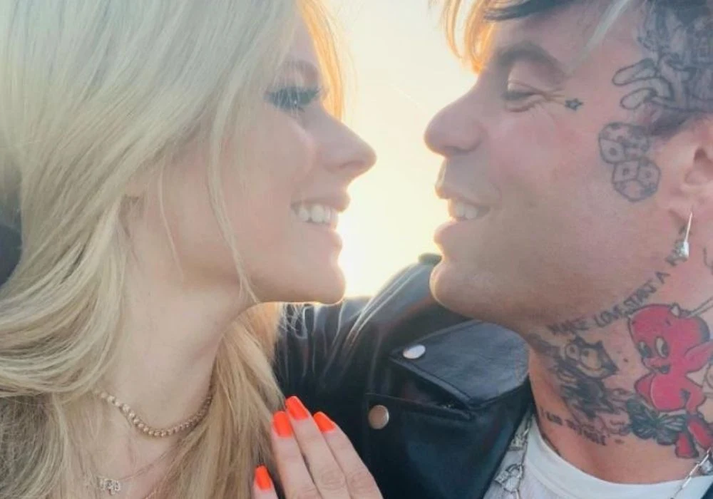 Avril Lavigne zaręczyła się Avril Lavigne zaręczyła się