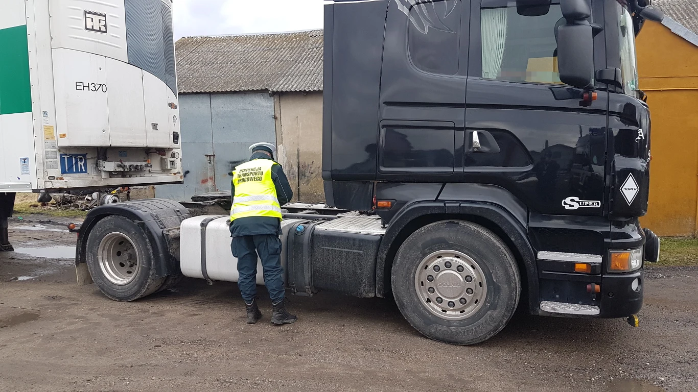 Kierowcy i zarazem przewoźnikowi grozi teraz od 3 miesięcy do 5 lat więzienia