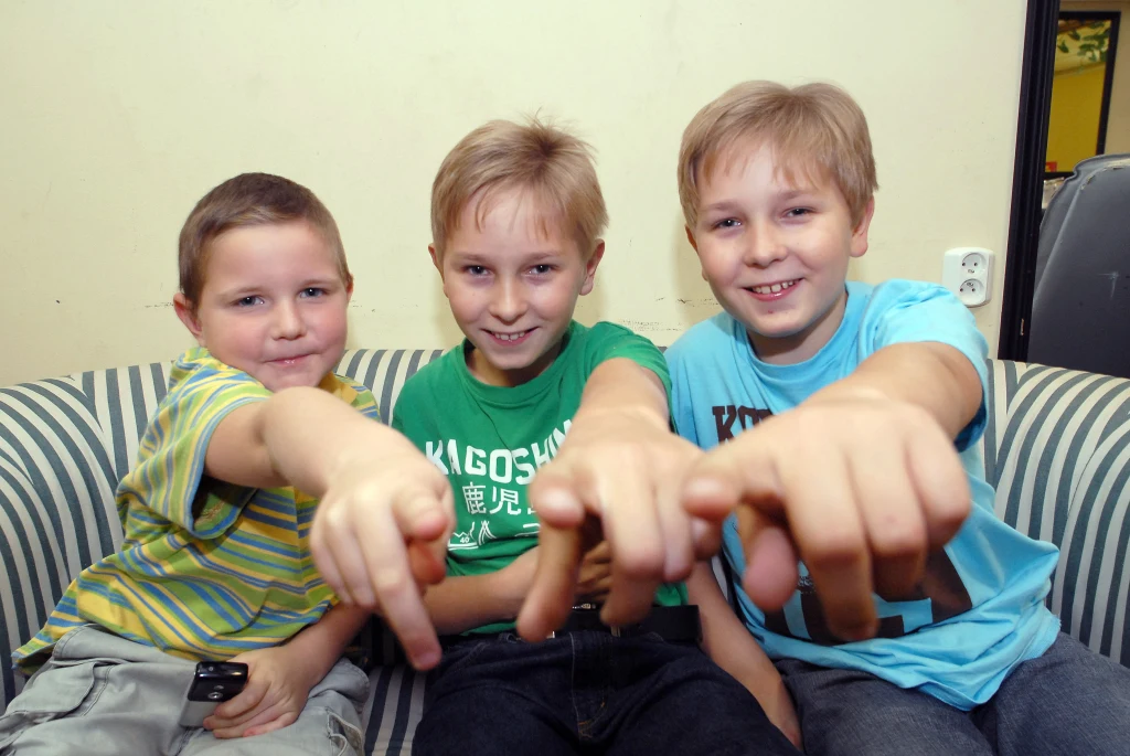 "Duże dzieci" "Duże dzieci"