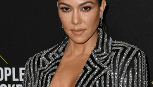 Kourtney Kardashian znów kusi. Postawiła na odważną stylizację!