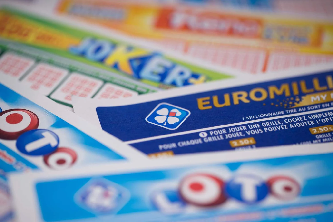 Anonimowy zwycięzca loterii we Francji przeznaczy aż 200 milionów euro na cele ekologiczne Anonimowy zwycięzca loterii we Francji przeznaczy aż 200 milionów euro na cele ekologiczne