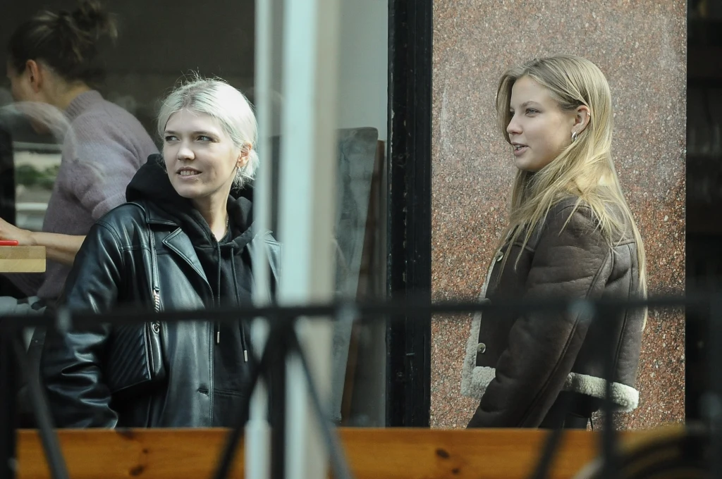 Daria Zawiałow przyłapana z Igą Lis na mieście