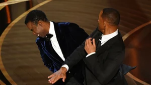 ​Chris Rock zasugerował, że po ciosie Willa Smitha na pewien czas stracił słuch