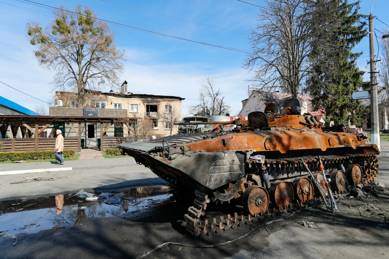 Zniszczony czołg rosyjski w Borodiance; zdj. ilustracyjne Zniszczony czołg rosyjski w Borodiance; zdj. ilustracyjne