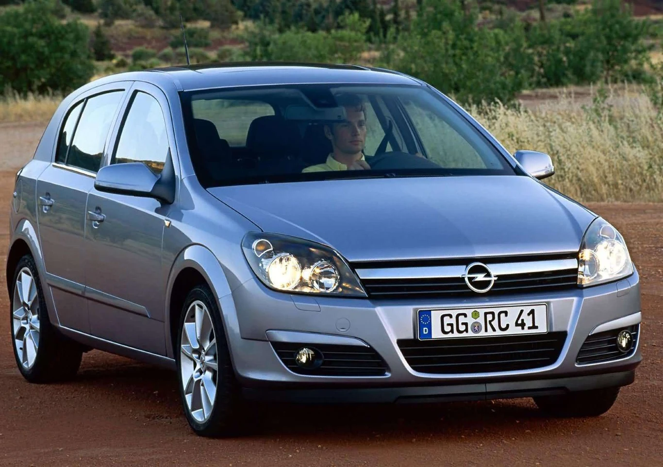 Opel Astra - 78 834 zarejestrowane w Polsce egzemplarze z LPG Opel Astra - 78 834 zarejestrowane w Polsce egzemplarze z LPG