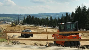 Budowa ekspresowej części Zakopianki napotkała na poważny problem