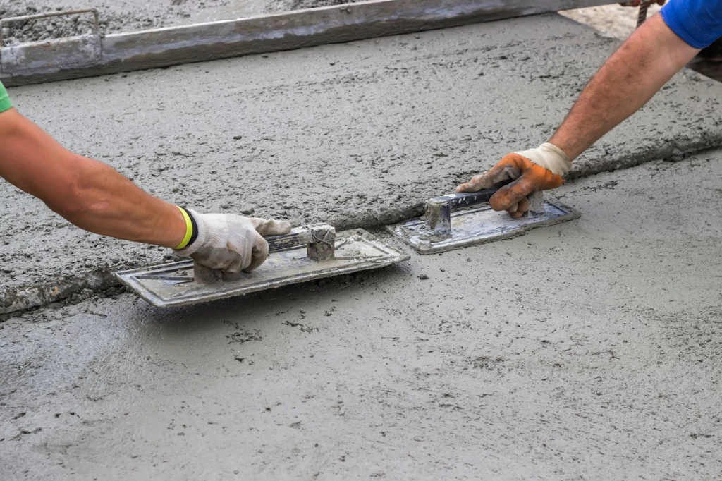 Tańszy i mocniejszy beton dzięki nowej mieszance gliny Tańszy i mocniejszy beton dzięki nowej mieszance gliny