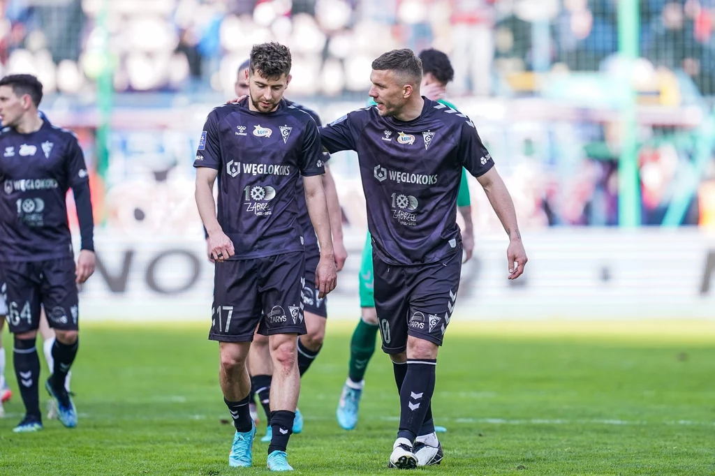 PKO Ekstraklasa: Górnik Zabrze - Lechia Gdańsk. O której początek meczu? Gdzie oglądać? Transmisja tv i stream online. Na zdjęciu piłkarze Górnika PKO Ekstraklasa: Górnik Zabrze - Lechia Gdańsk. O której początek meczu? Gdzie oglądać? Transmisja tv i stream online. Na zdjęciu piłkarze Górnika