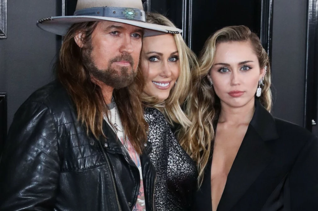 Billy Ray Cyrus, Tish Cyrus i Miley Cyrus