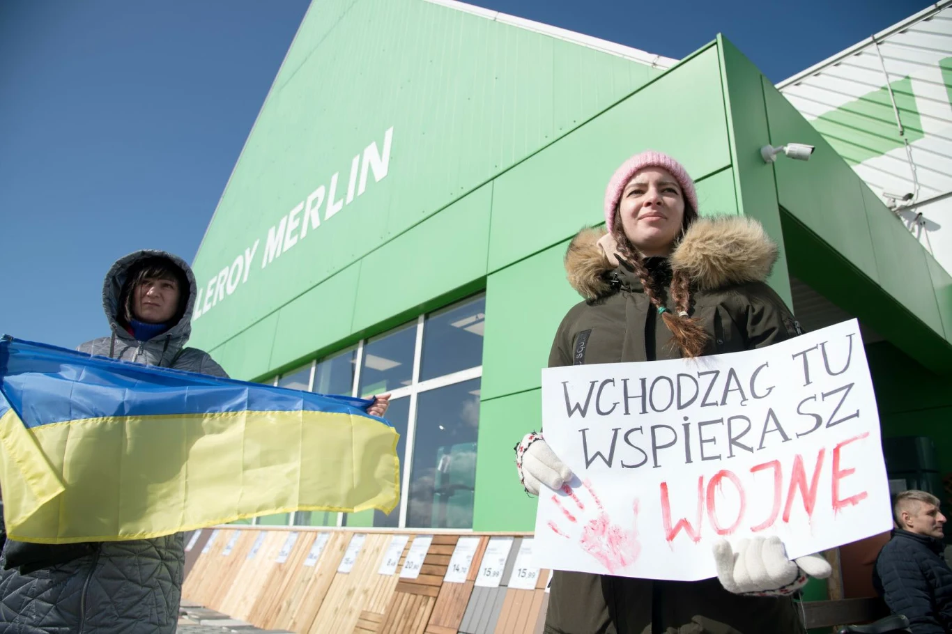Czy Polacy zbojkotowali sieciówki, które pozostały w Rosji? Odpowiedź dają zachowania kierowców Czy Polacy zbojkotowali sieciówki, które pozostały w Rosji? Odpowiedź dają zachowania kierowców