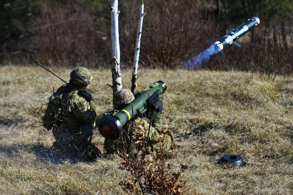 Amerykańscy żołnierze z wyrzutnią Javelin