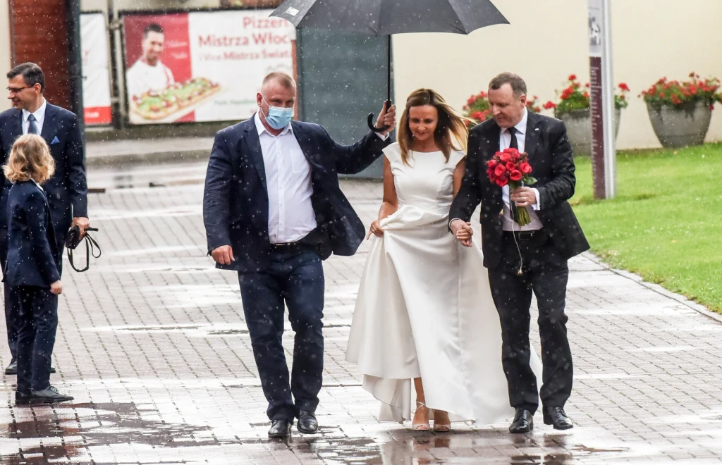 Ślub kościelny Jacka Kurskiego i Joanny Kurskiej w Krakowie  Ślub kościelny Jacka Kurskiego i Joanny Kurskiej w Krakowie