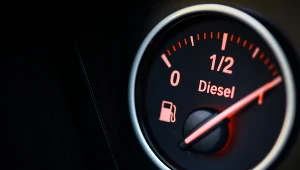 Spadają ceny paliw, szczególnie oleju napędowego. Zdj. ilustracyjne