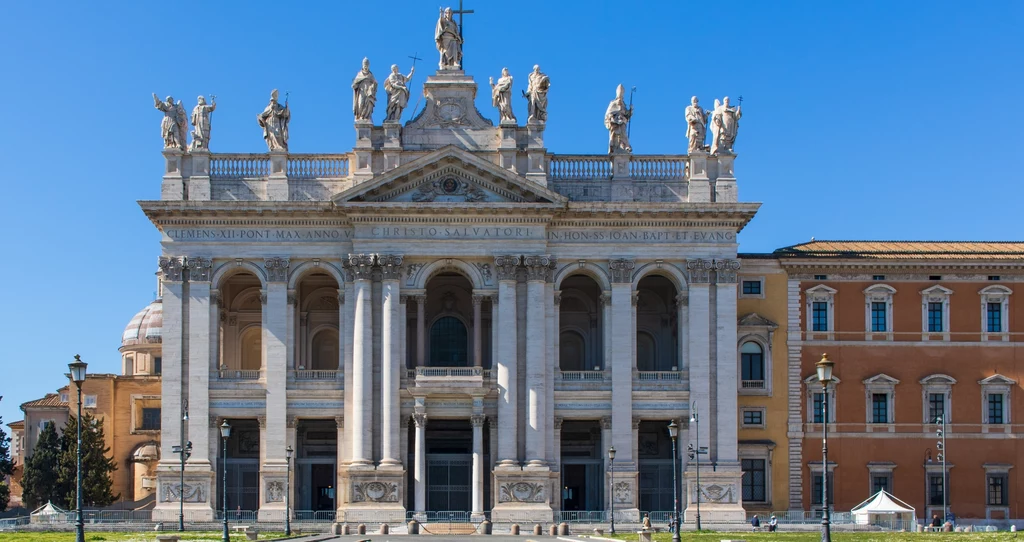 Bazylika św. Jana na Lateranie w czasie Wielkanocy staje się najważniejszym kościołem na świecie. 