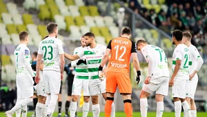 Lechia Gdańsk - Szachtar Donieck. Piłkarze Lechii dołączyli do akcji "Piłka nożna dla pokoju"