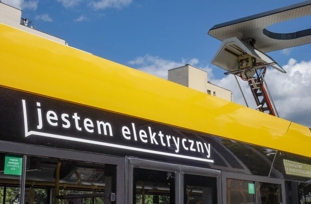 Wkrótce po polskich drogach będzie jeździć już ponad 800 autobusów elektrycznych komunikacji miejskiej