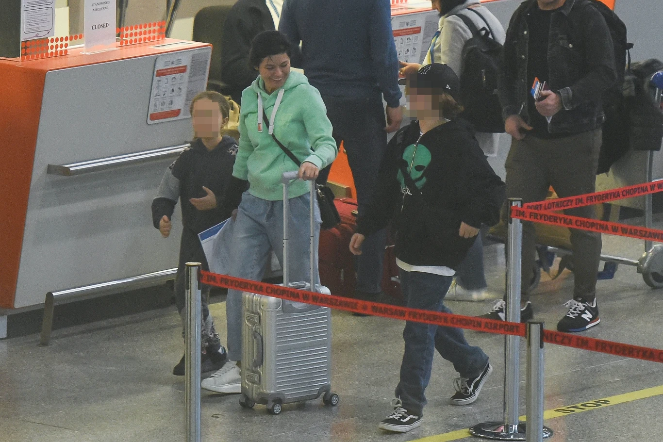 Kasia Cichopek na lotnisku Kasia Cichopek na lotnisku