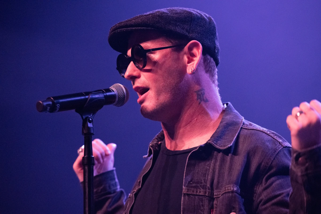 Corey Taylor uratował fana podczas koncertu Corey Taylor uratował fana podczas koncertu