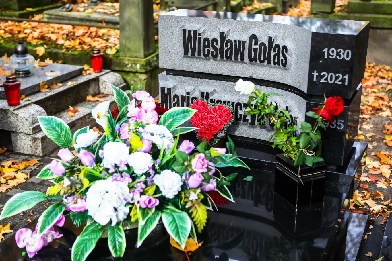 Grób Wiesława Gołasa i Marii Krawczyk-Gołas