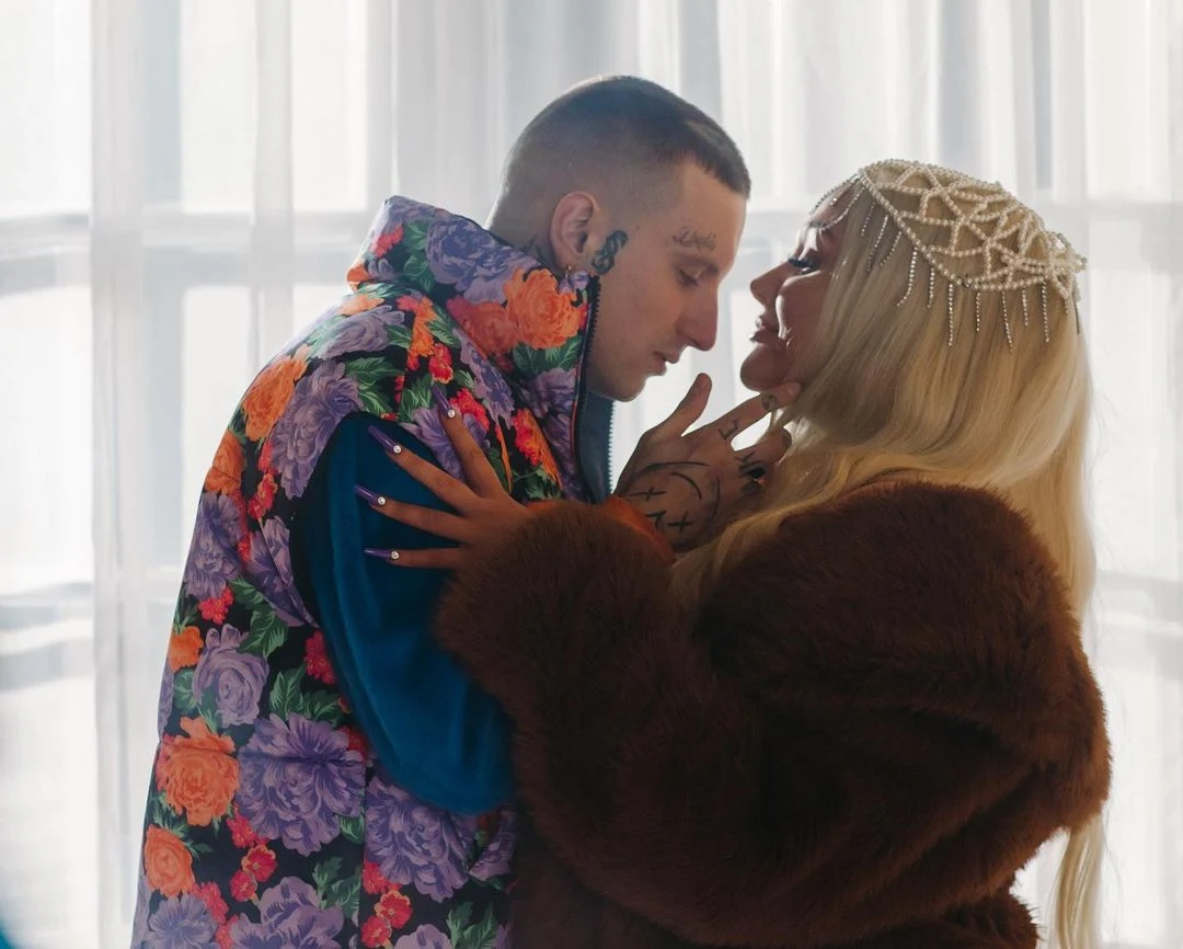 Oliwka Brazil i Smolasty na planie "Toxic Baby" Oliwka Brazil i Smolasty na planie "Toxic Baby"